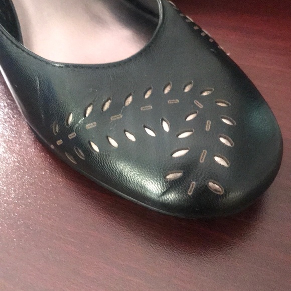 J. Jill Black Leather 3” Wedge Mary-Janes 8.5 M - Picture 2 of 4